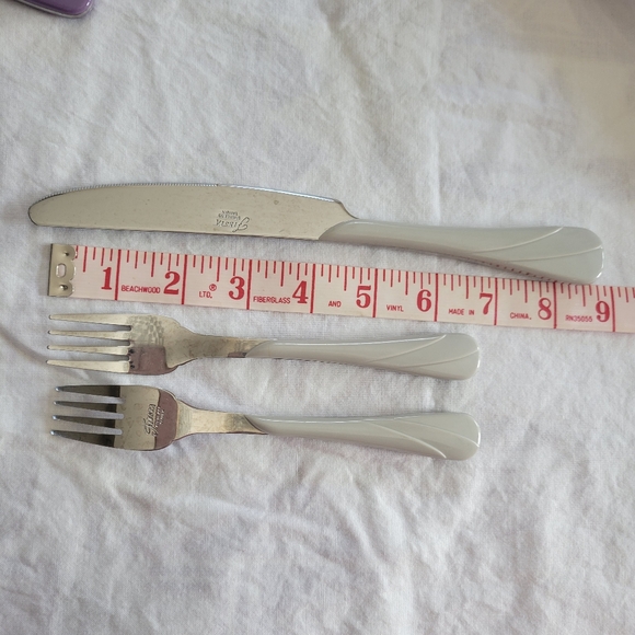 Fiesta Pearl Gray Flatware ~ Knife & 2 Small Forks ~ Retired Swirl ~ Post 86 - Picture 5 of 15